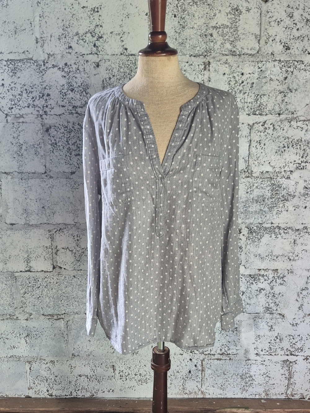 LOFT Gray Polka Dot Split-Neck Tunic